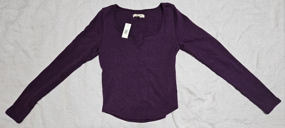 Madewell Split Neck Long Sleeve T-Shirt Crop Curved Hem Heathered Plum NWT Small